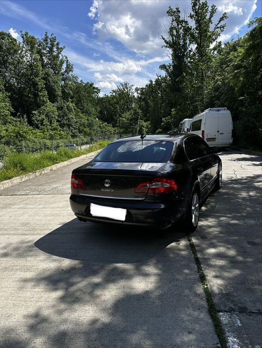 SKODA Superb 2010 — imagine 4