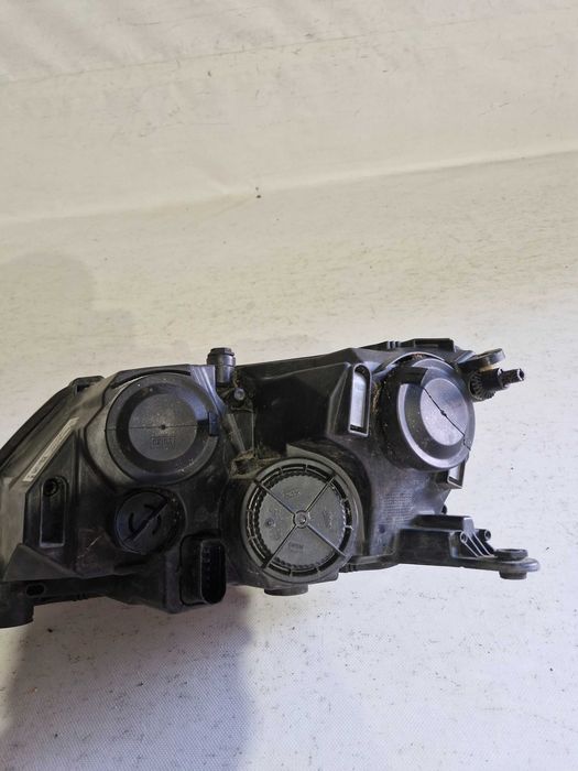 Far Dreapta  Skoda Rapid 2012 - 2017 cod origine  5JB941016