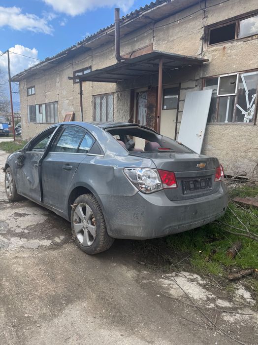 Chevrolet Cruze 2.0D на части