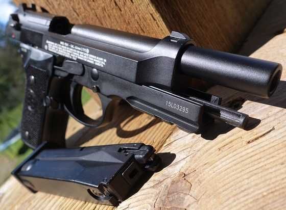 Pistol CALITATIV! Automat ~MOD~ Propulsie Co2 Blowback FULL METAL Gaz