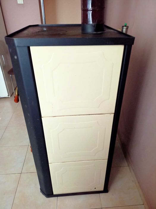 Камина с водна риза Прити