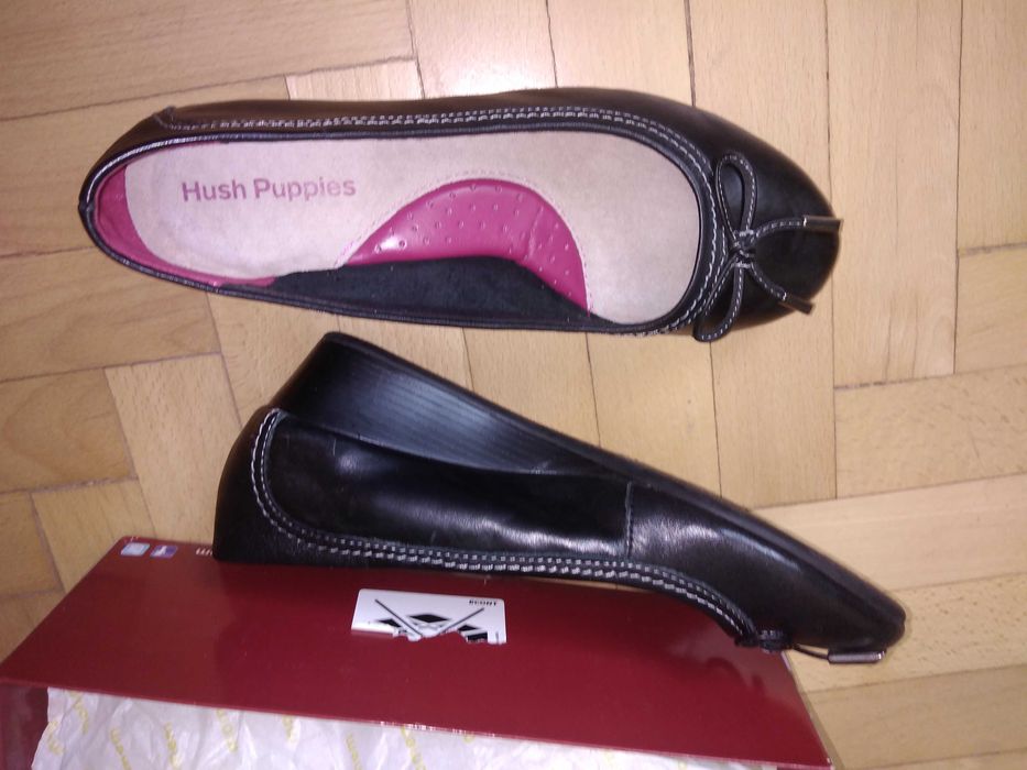 Дамски обувки Hush Puppies 38 номер и маратонки Adidas 36 номер