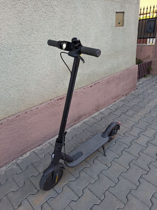 Trotineta electrica Xiaomi 3 Lite