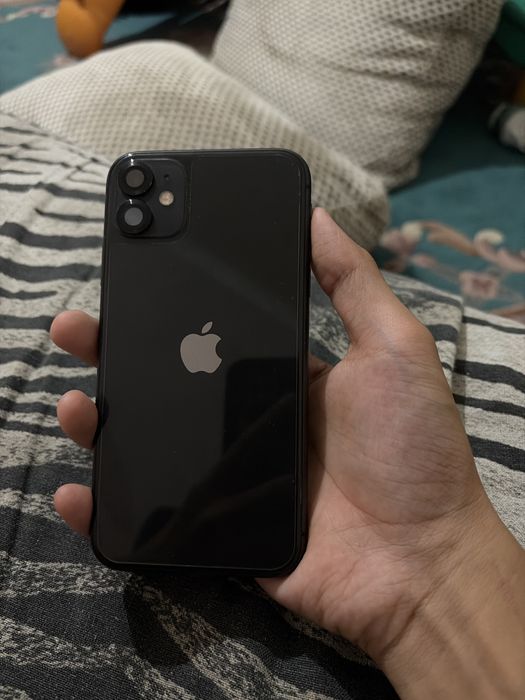 Iphone 11 64gb акум 63