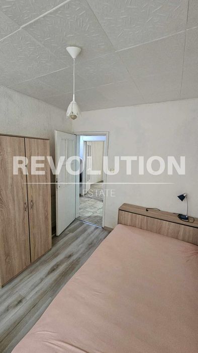 Дава се под наем Тристаен апартамент в Варна, Колхозен пазар - 73 кв.м за 448.8 € - Снимка #5