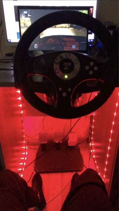 Volan gaming thrustmaster RGT force feedback Pro