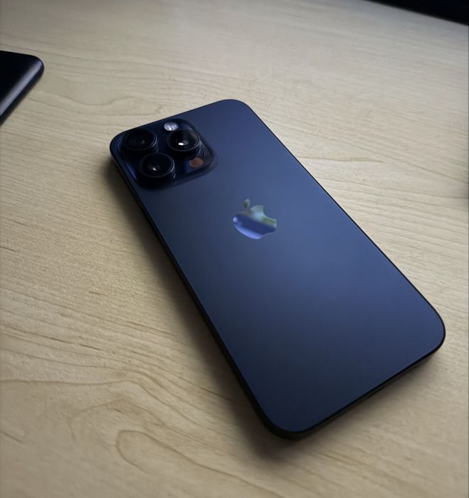 iPhone 15 PRO MAX cu 97% Bateria