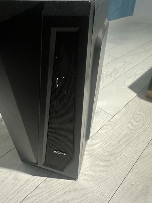 Vand pc gaming.