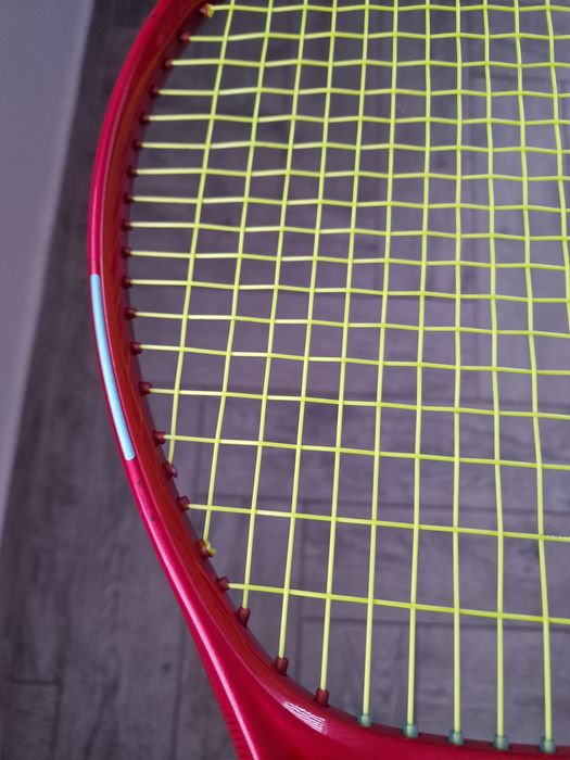 Vand Racheta Yonex V core 98 2026