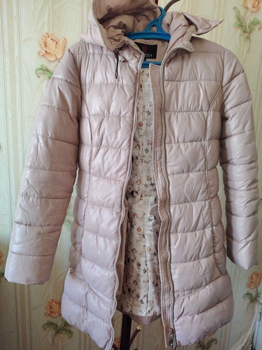 Продаются женская куртка
