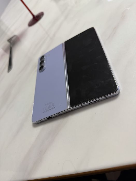 Samsung Fold 5 256gb blue