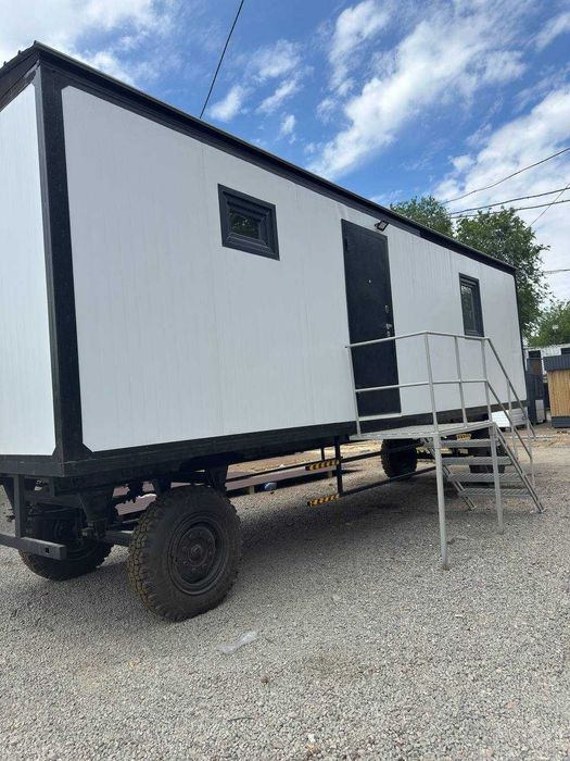 Вагон на колесах, шасси, вагончик