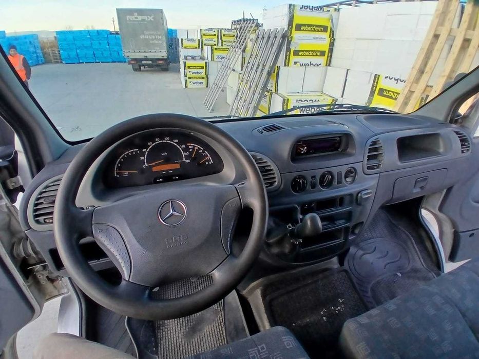 Vând Mercedes Sprinter 313CDI 95kw cu prelată