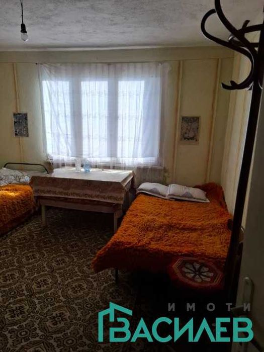 Продава КЪЩА област Перник, с. Гърло
