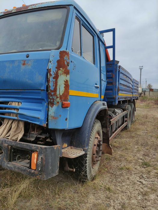 Автомобиль бортовой КАМАЗ P687CH