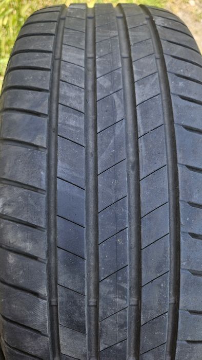2бр гуми 195 60 15 бриджстоун
