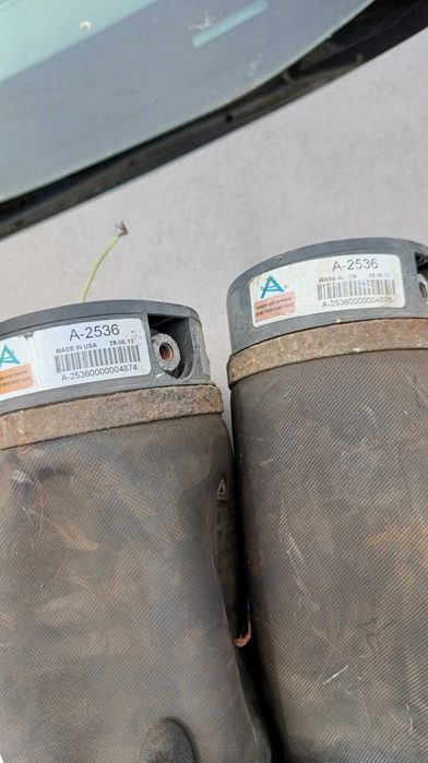 Задни възглавници Mercedes W211 E500