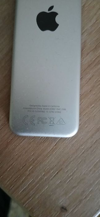 Дистанционно за Apple