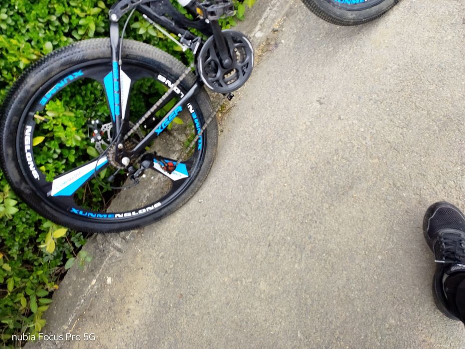 Vând bicicletă MTB