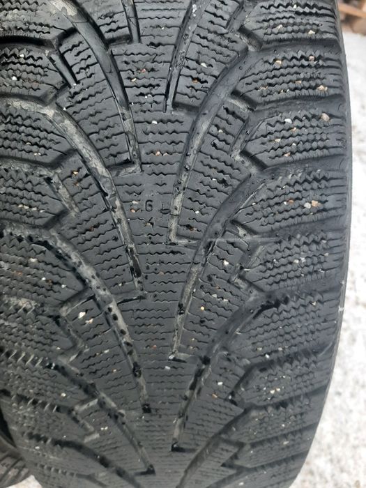 Продам шины 225/55/17 нокиа