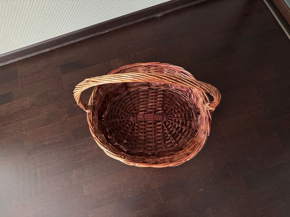 Продам большую корзинк