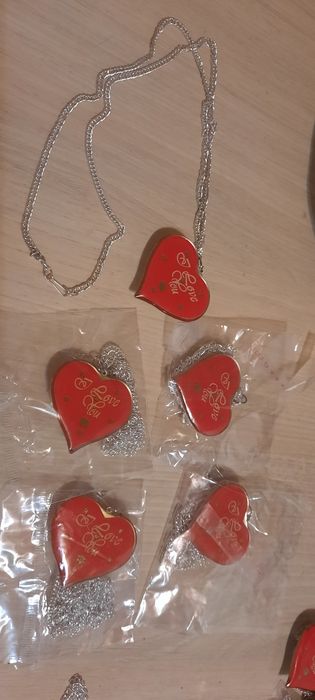 Украшение на шею для девочек