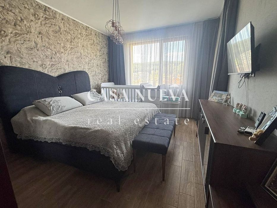 Двустаен апартамент в гр.Перник, кв.Изток