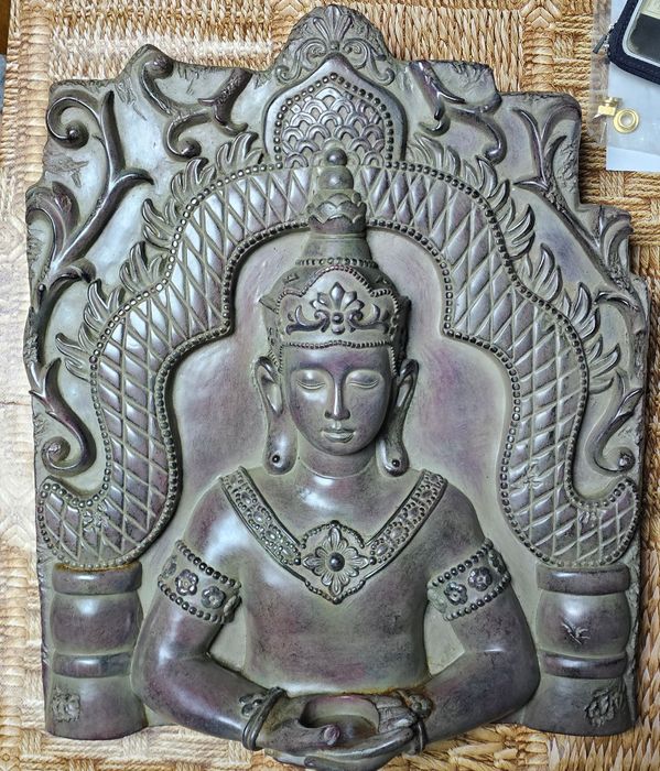 Tabouri vechi lemn sculptat