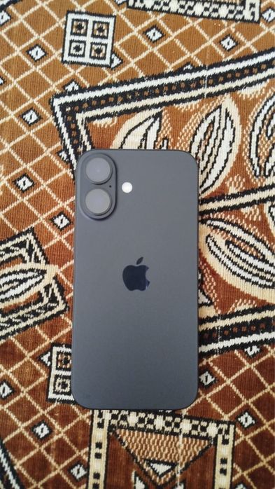iphone 16 на 128гб продам