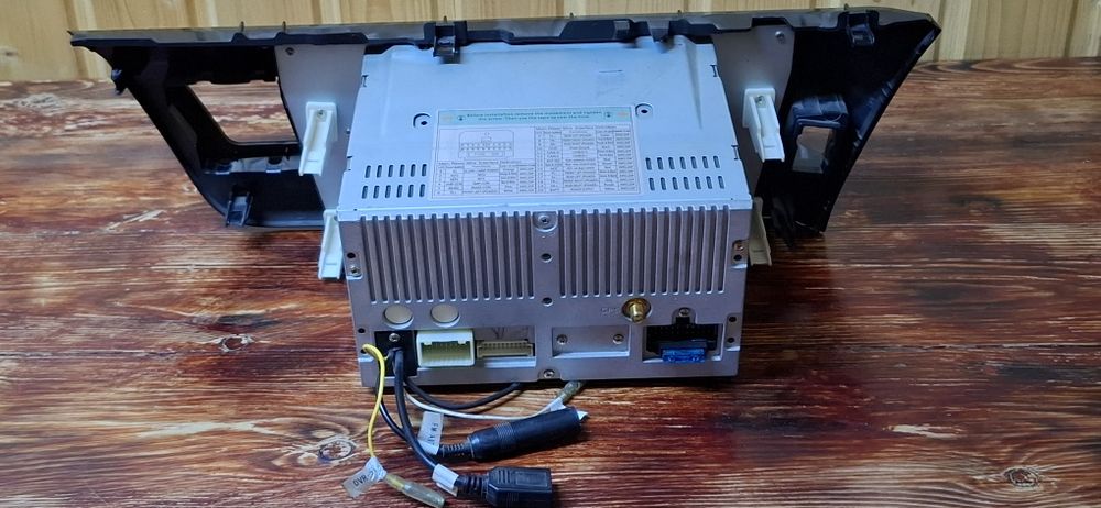 Магнитола Toyota Corolla 2015