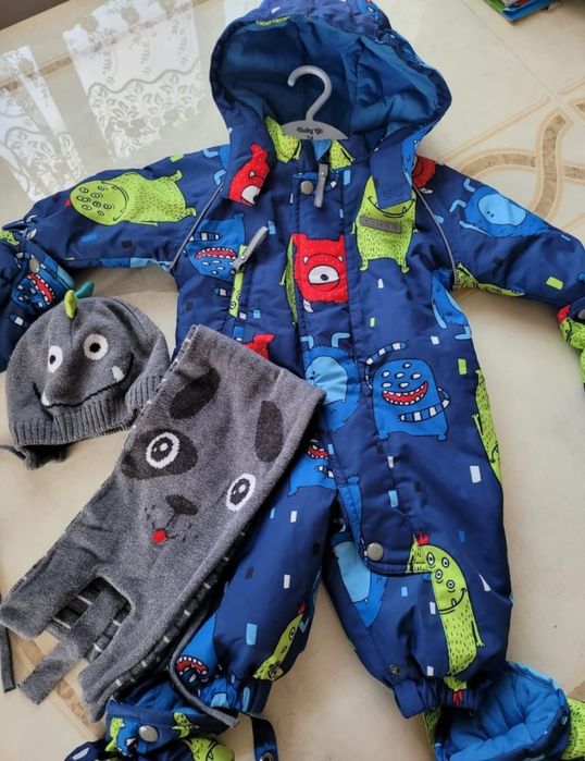 Комбез , шапка, шарф 62-68см