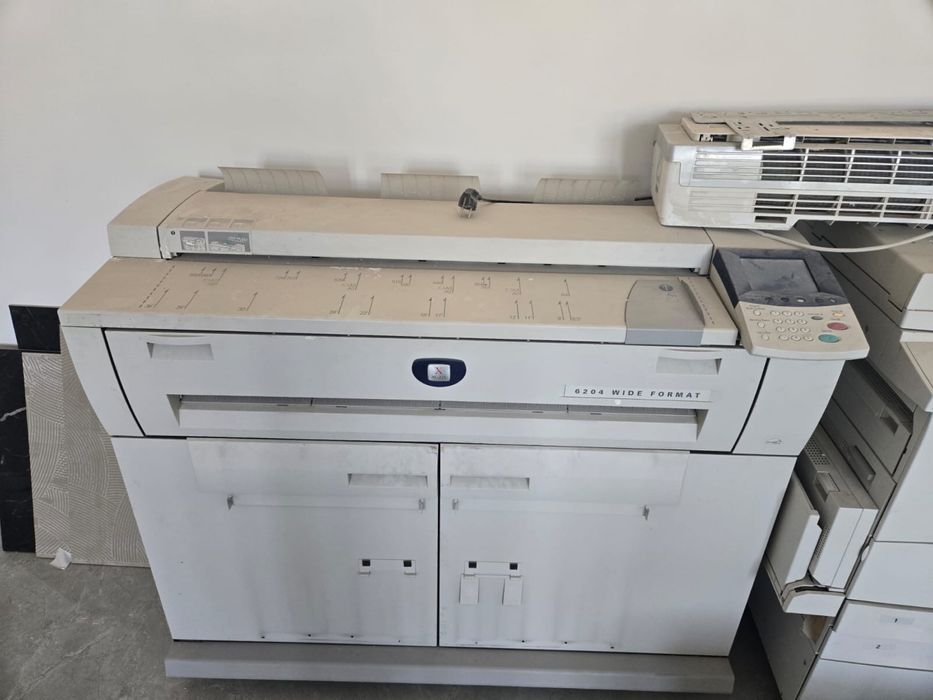 продам 2 офисных принтера