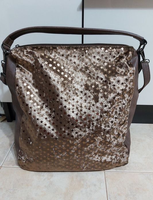 Голяма дамска чанта