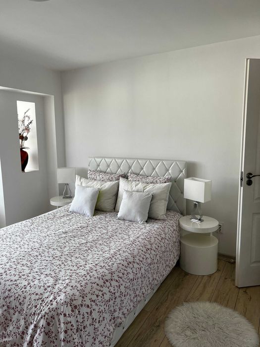 Apartament 3 camere decomandat Obcini, zona excelenta, la cheie