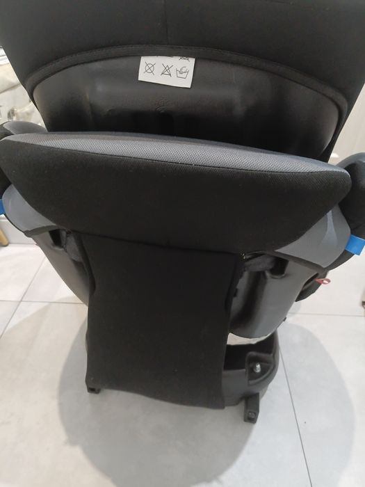 Автокресло Babyton