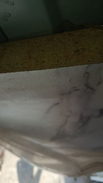 Продам столешницу новую