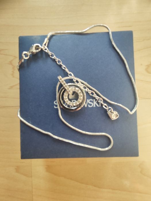 Оригинално дамско колие Swarovski