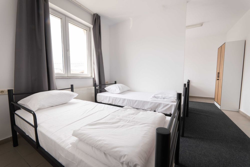 Дава се под наем Едностаен апартамент в София, Враждебна - 20 кв.м за 229.5 € - Снимка #2