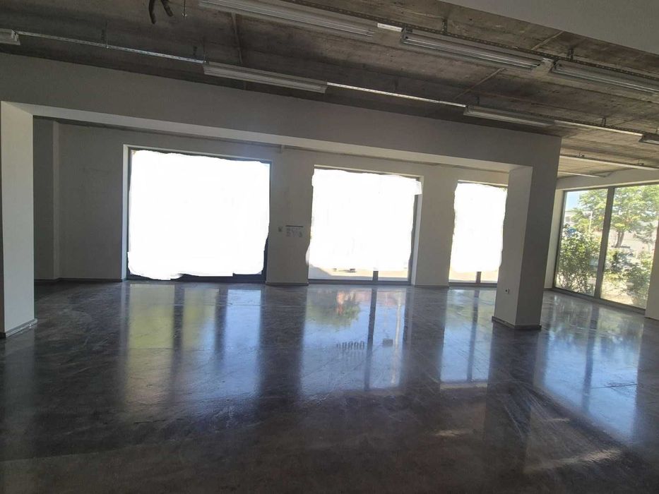 Дава се под наем Магазин в Пловдив, Мараша - 356 кв.м за 6052 € - Снимка #1