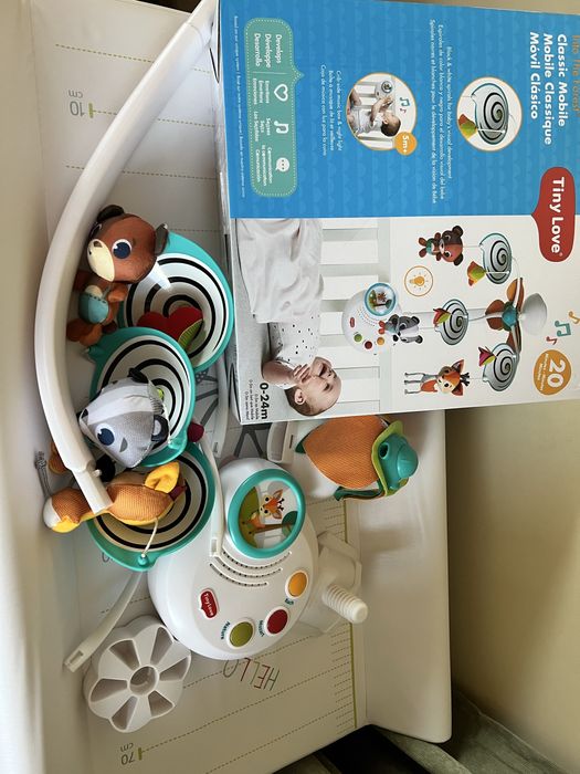 Въртележка за кошара Tiny Love