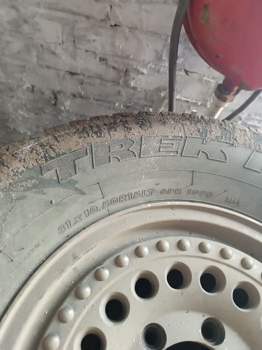 Продам комплект колес