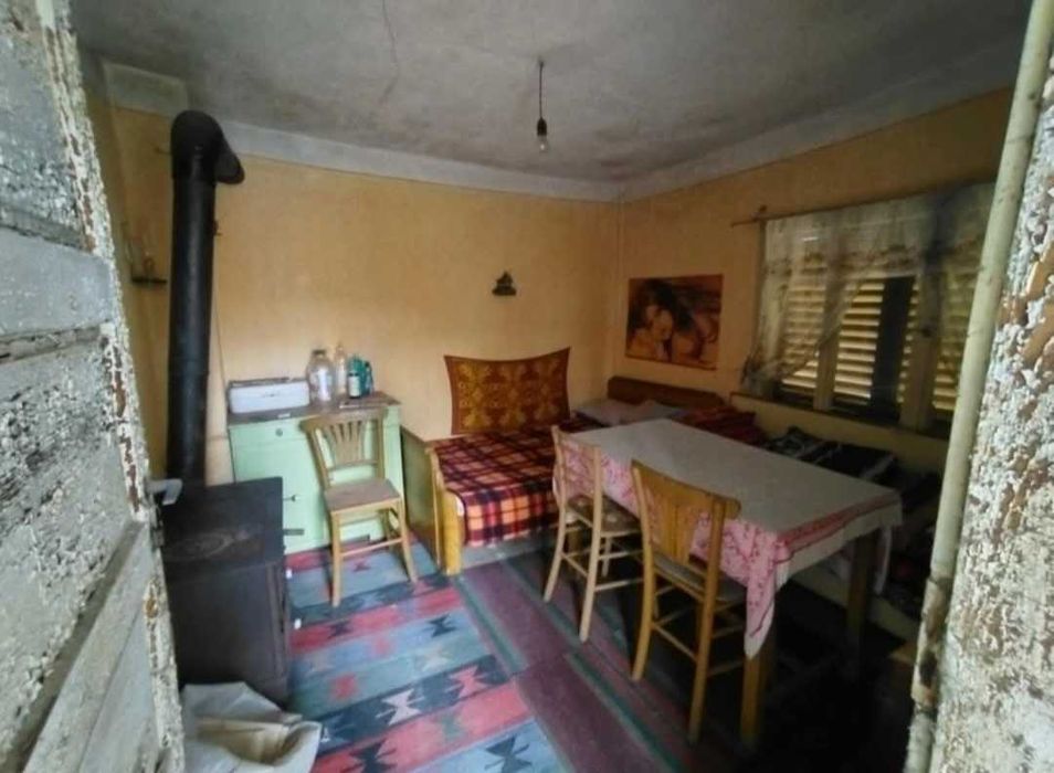 Продава се Къща в Пещера - 33 кв.м за 1000 €/кв.м - Снимка #1