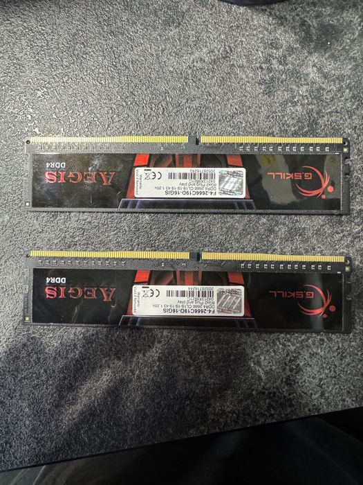 Vand 16 GB RAM DDR4 2666 mhz CL19
