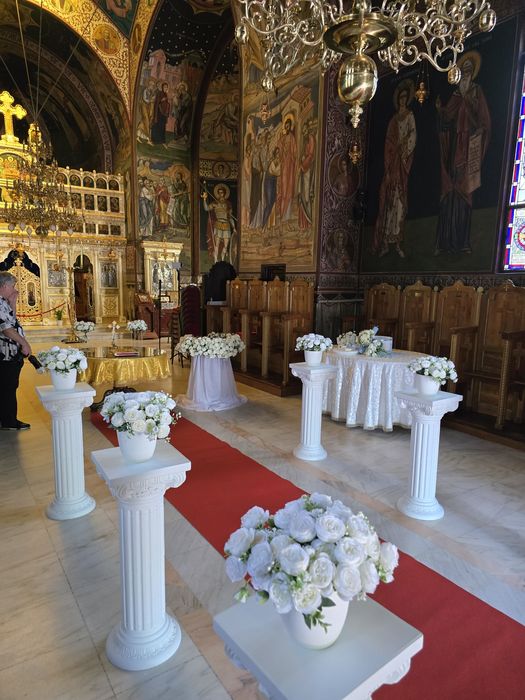 Decor flori - cristelniță  botez/ cununie