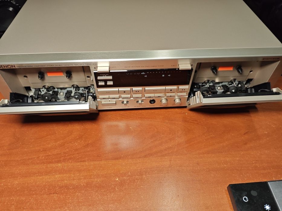 Casetofon deck Denon DRW 830