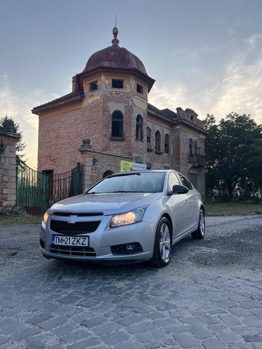 CHEVROLET Cruze