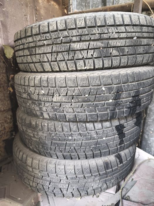 Yakohama R14 зимние шины