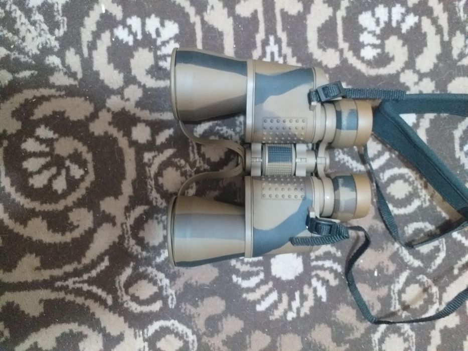 Продаётся полевой бинокль Veber Classic 10×50