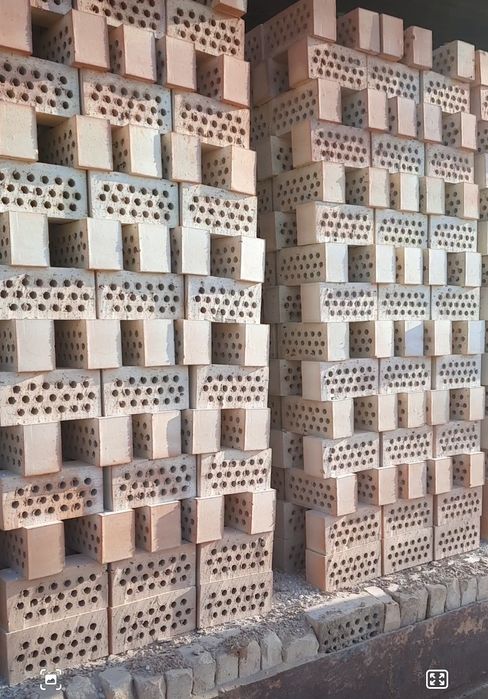 Кирпич строительный и облицовочный, лицевой в ассортименте. Ташкент