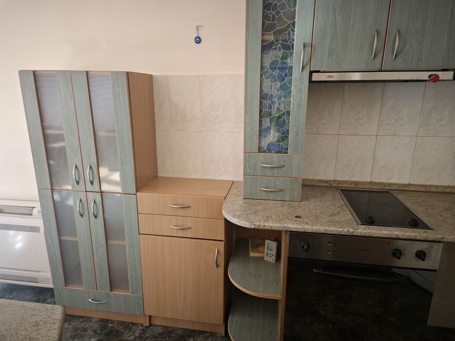 Кухня/кухненски шкафове